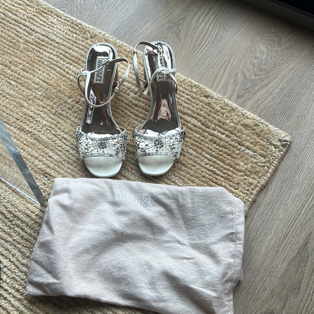 Worn once Badgley Mischka heels. Includes dust bag